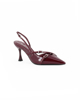 Immagine di MISS GLOBO - Décolleté slingback borgogna in vernice con sottopiede in memory foam e dettaglio cinturini incrociati, tacco 7,5CM