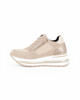 Immagine di MISS GLOBO - Scarpa sneakers beige scamosciata in VERA PELLE con zeppa, lacci e zip laterale