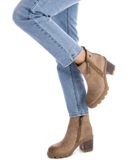 Immagine di REFRESH - Tronchetto taupe scamosciato con due zip laterali, tacco 7,5CM