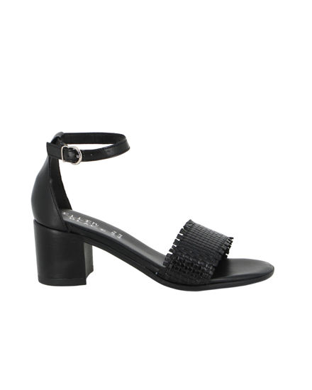 Immagine di ELLEN BLAKE - Sandalo nero in VERA PELLE con fascia intrecciata e cinturino alla caviglia, tacco 5,5CM