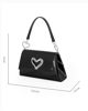 Immagine di MISS GLOBO - Pochette nera effetto vernice con patta e dettaglio cuore in strass