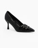 Immagine di MY JEWELS - Décolleté nera in vernice con tre cinturini sulla punta, tacco 7,5CM