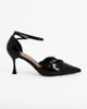 Immagine di MISS GLOBO - Décolleté nera in vernice con sottopiede in VERA PELLE memory foam e cinturini incrociati sulla punta, tacco 7,5CM