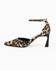 Immagine di MISS GLOBO - Décolleté leopardata in raso con sottopiede in memory foam e cinturino alla caviglia, tacco 7CM