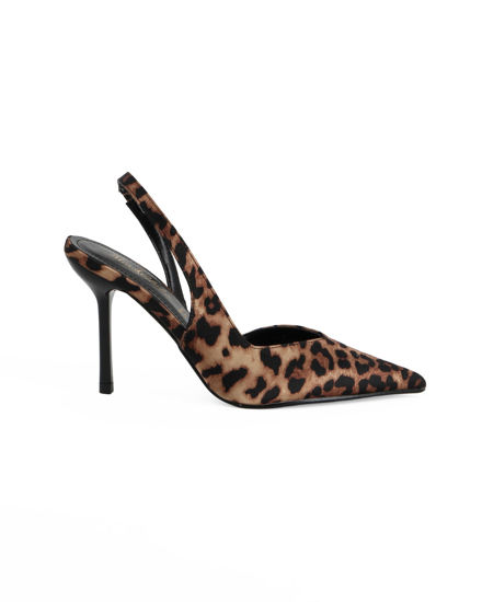 Immagine di MISS GLOBO - Décolleté slingback leopardata in raso con sottopiede in memory foam, tacco 9,5CM