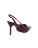 Immagine di LADY GLOBO - Décolleté slingback bordeaux in vernice a pianta larga con sottopiede in VERA PELLE, tacco 8CM
