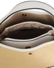 Immagine di NARDINI - Borsa a mano beige in paglia con tre scomparti interni e ciondolo a frange, tracolla removibile
