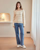 Immagine di BACHATA - Maglia manica lunga avorio a righe beige con scollo quadrato