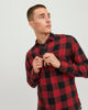 Immagine di JACK&JONES - CAMICIA A QUADRI NERA E ROSSA IN FLANELLA DA UOMO