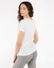 Immagine di TATOO - Tshirt bianca da donna scollo a V