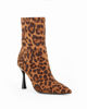 Immagine di GLOBO ROSA - Stivale leopardato scamosciato a punta con zip laterale, tacco 9,5CM