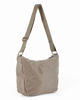 Immagine di RIFLE - Borsa mezzaluna taupe con tasca frontale