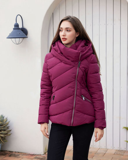 Immagine di GIUBBINO CON CAPPUCCIO