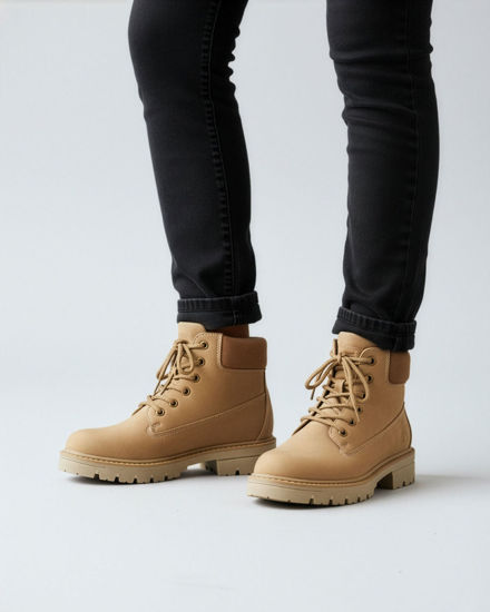 Immagine di RIFLE - Scarponcino beige da donna con lacci e zip laterale