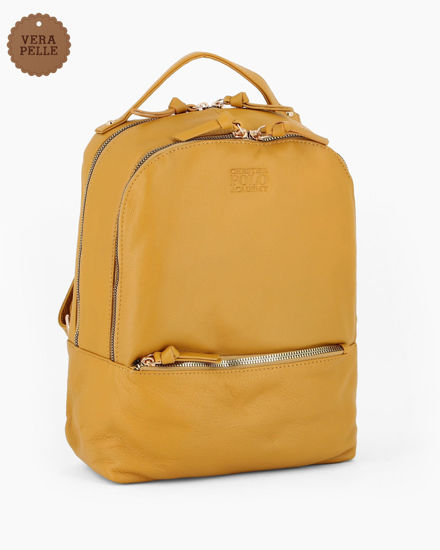Immagine di CHESTER POLO ACADEMY - Zaino senape in VERA PELLE con due scomparti principali e tasca frontale