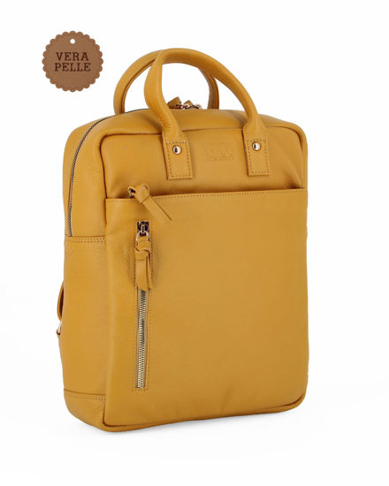 Immagine di CHESTER POLO ACADEMY - Zaino senape in VERA PELLE con due manici e doppia tasca frontale