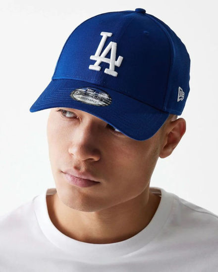 Immagine di NEW ERA - CAPPELLO CON VISIERA BLU  LEAGUE ESSENTIAL LOS ANGELES- 11405492