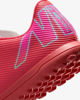 Immagine di NIKE - SCARPA DA CALCETTO UOMO ROSSE, VERDI E FUXIA MERCURIAL VAPOR 16 CLUB TF, FQ8446-800