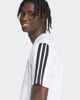 Immagine di ADIDAS -T-SHIRT UOMO MEZZA MANICA BIANCA CON BANDE NERE -   JV6784