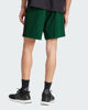 Immagine di ADIDAS - PANTALONCINO UOMO VERDE CON BANDE NERE SINGLE JERSEY 7 POLLICI -  JF3680