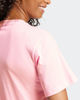 Immagine di ADIDAS -T-SHIRT DONNA MEZZA MANICA ROSA CON 3 BANDE BIANCHE ESSENTIAL -  JI6073