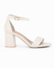 Immagine di MISS GLOBO - Sandalo avorio con sottopiede in VERA PELLE e cinturino alla caviglia, tacco 7CM
