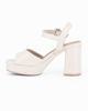 Immagine di MISS GLOBO - Sandalo avorio con sottopiede in VERA PELLE e cinturino alla caviglia, tacco 9CM