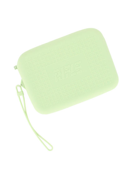 Immagine di RIFLE - Pochette verde chiaro in silicone con polsiera