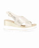 Immagine di MISS GLOBO - Sandalo platform beige con incrocio frontale e sottopiede in memory soft, zeppa 7,5CM