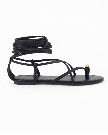 Immagine di GLOBO ROSA - Sandalo alla schiava nero con anello infradito impreziosito da un inserto metallico dorato