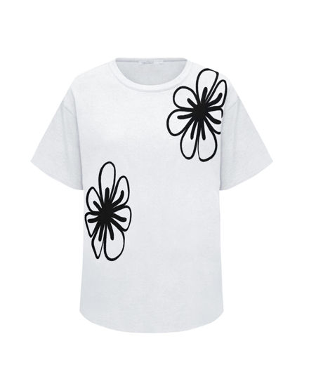 Immagine di BACHATA -Tshirt manica corta con stampa fiori