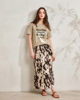 Immagine di BACHATA - Tshirt manica corta beige con stampa