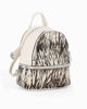 Immagine di RIFLE - Zaino animalier beige con due scomparti principali e tasca frontale con zip orizzontale