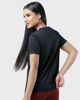 Immagine di NIKE - T SHIRT GIROCOLLO NERA IN TESSUTO TRASPIRANTE CON LOGO BIANCO  DA DONNA, DX0687/010