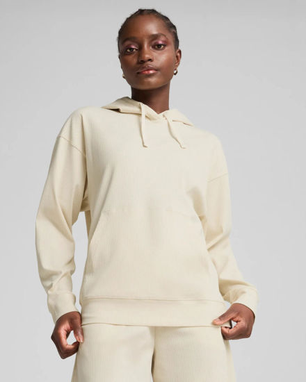 Immagine di PUMA - FELPA CON CAPPUCCIO PANNA  ESSENTIAL ELEVATED COMFORT DA DONNA, 685023-87
