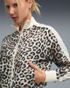 Immagine di PUMA - FELPA LEOPARD T7 LUXE AOP SHORT TRACK CON BANDE PANNA DA DONNA , 632342-31