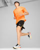 Immagine di PUMA - T-SHIRT  RUN FAVORITE VELOCITY ARANCIONE FLUO DA UOMO, 525058-38