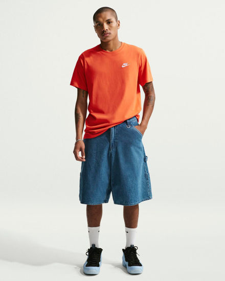 Immagine di NIKE – T-SHIRT SPORTSWEAR CLUB ARANCIONE DA UOMO – AR4997/809