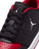 Immagine di NIKE - SNEAKERS JORDAN JUNIOR COURT CONNECT LOW GS  NERE  E ROSSE DAL 36 AL 40, IQ6016/003