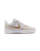 Immagine di NIKE - SNEAKERS JUNIOR COURT BOROUGH LOW BBALL GS  BIANCHE E BEIGE  CON DETTAGLI ROSSI DAL 36 AL 40, IR5462/100