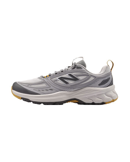 Immagine di NEW BALANCE -  SCARPE DA RUNNING  TRAIL SYNTHETIC GRIGIE CON DETTAGLI GIALLI DA UOMO, M4105G0