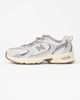 Immagine di NEW BALANCE -  SNEAKERS LIFESTYLE BIANCHE CON DETTAGLI MALVA E GRIGI, U5307VI