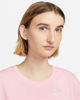 Immagine di NIKE - T- SHIRT SPORTSWEAR CLUB ESSENTIALS  ROSA CONFETTO DA DONNA , DX7902/690