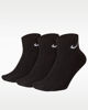 Immagine di NIKE - SET 3 PAIA CALZE ALLA CAVIGLIA IN TESSUTO TRASPIRANTE NERI, SX4926/001
