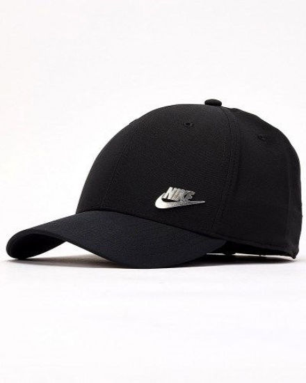 Immagine di NIKE  - CAPPELLO CLUB CAP S CB MTFUT NERO CON DETTAGLI ARGENTO, FB5371/010