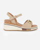 Immagine di DIVAS - Sandalo beige con morsetto, zeppa 6CM