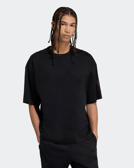Immagine di ADIDAS - T-SHIRT MEZZA MANICA SOFT LUX NERA DA UOMO, KB8092