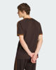 Immagine di ADIDAS - T-SHIRT MEZZA MANICA 3S TEE MARRONE SCURO CON DETTAGLI NOCCIOLA DA UOMO,KT5054