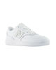 Immagine di NEW BALANCE - SNEAKERS LIFESTYLE LEATHER BIANCHE CON DETTAGLI GRIGI DA DONNA, W0803RA