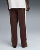 Immagine di PUMA - PANTALONE DA ALLENAMENTO T7 ALWAYS ON RELAXED MARRONE CON DETTAGLI BIANCHI, 629589-31